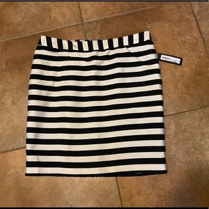 Worthington PETITE Skirt Navy & White/Cream Stripes Sz 14P